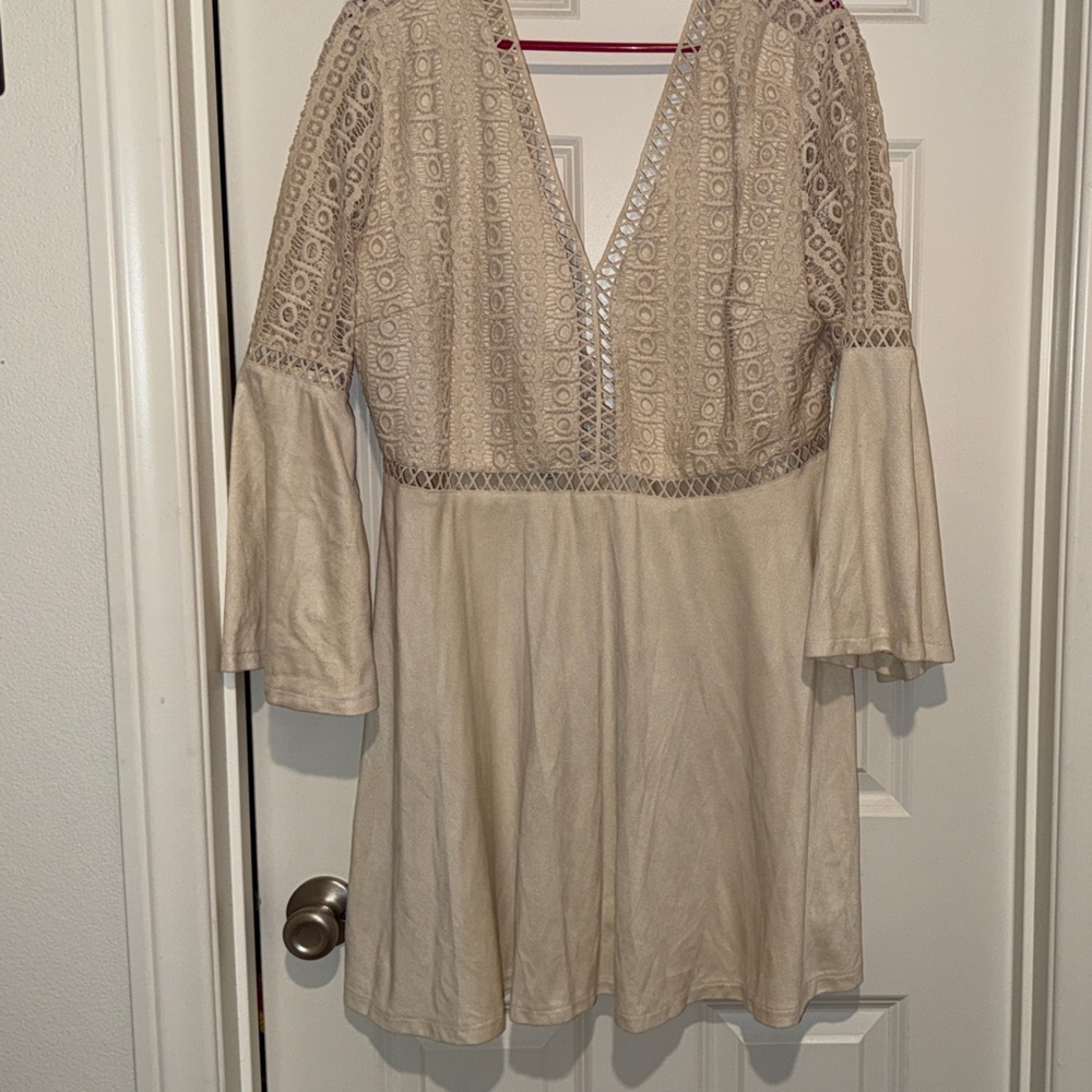 Elegant Cream Lace Dress